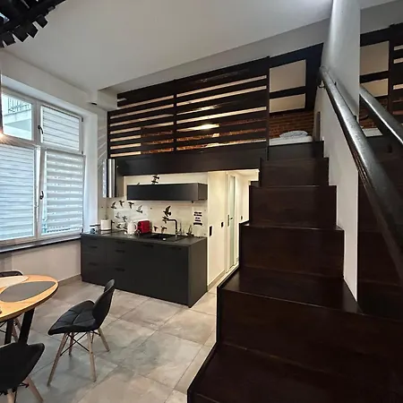 Vintage Bracka Loft