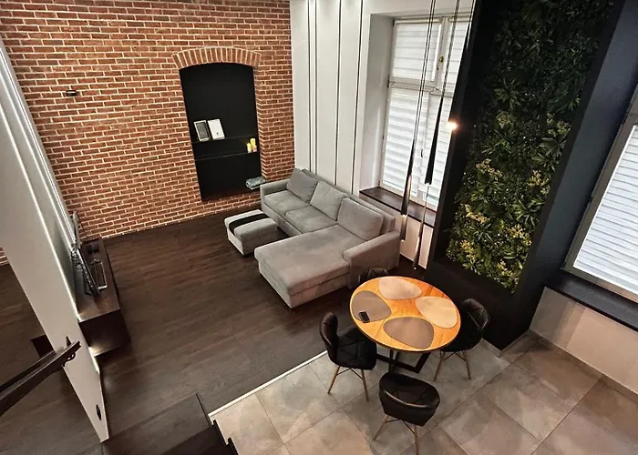 Vintage Bracka Loft Apartment